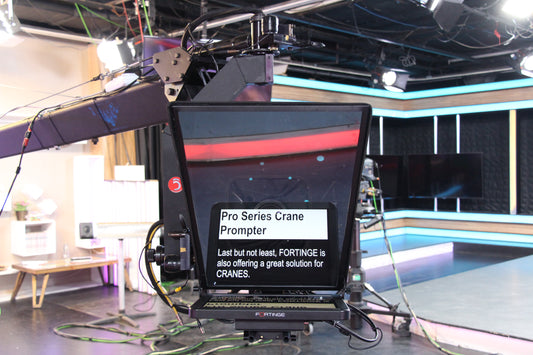 15" HIGH BRIGHTNESS CRANE TELEPROMPTER with SDI IN/OUT