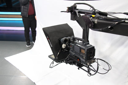 15" HIGH BRIGHTNESS CRANE TELEPROMPTER with SDI IN/OUT